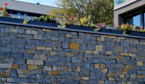 How Retaining Walls Transform Gungahlin Outdoor Spaces